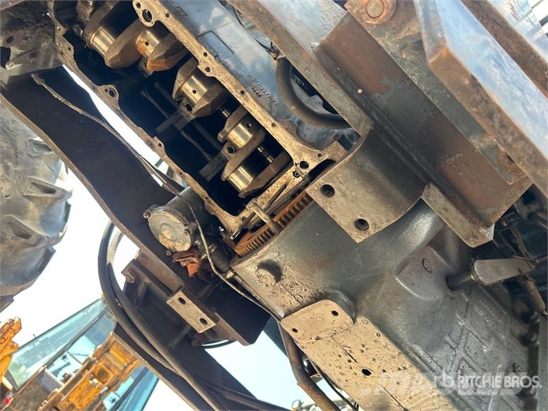 Landini 8880 4WD Tractor (Inoperable) Traktörler