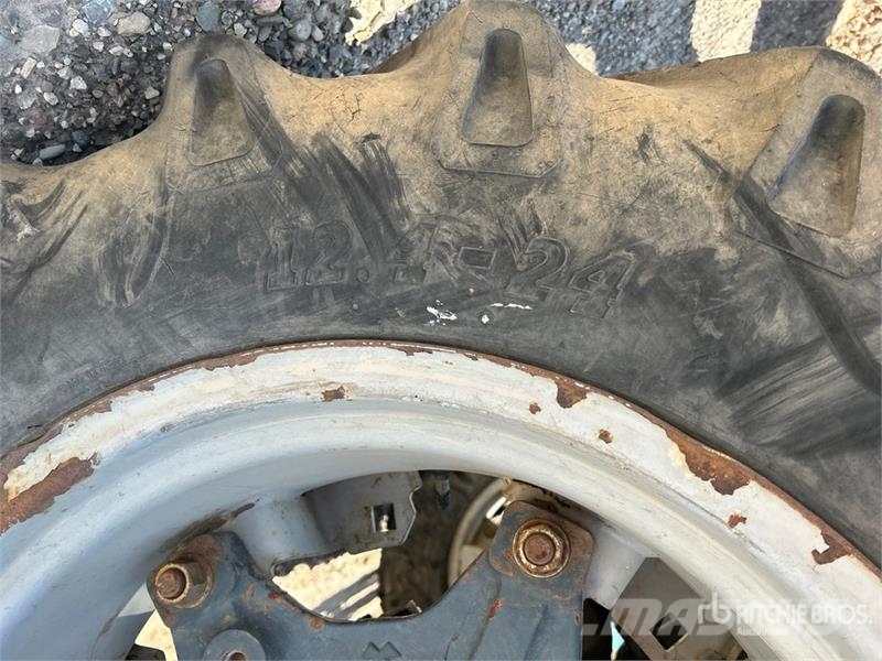 Landini 8880 4WD Tractor (Inoperable) Traktörler
