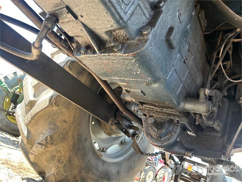 Landini 8880 4WD Tractor (Inoperable) Traktörler