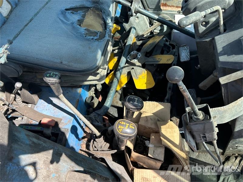 Landini 8880 4WD Tractor (Inoperable) Traktörler