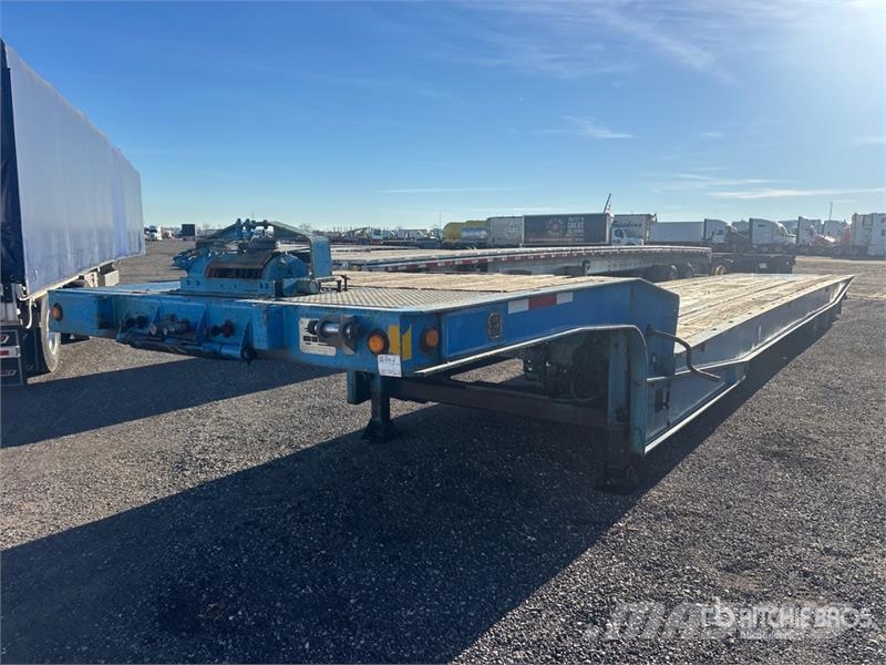 Landoll 455 52 ft Tri/A Hydraulic Tail Trailer 平板拖车