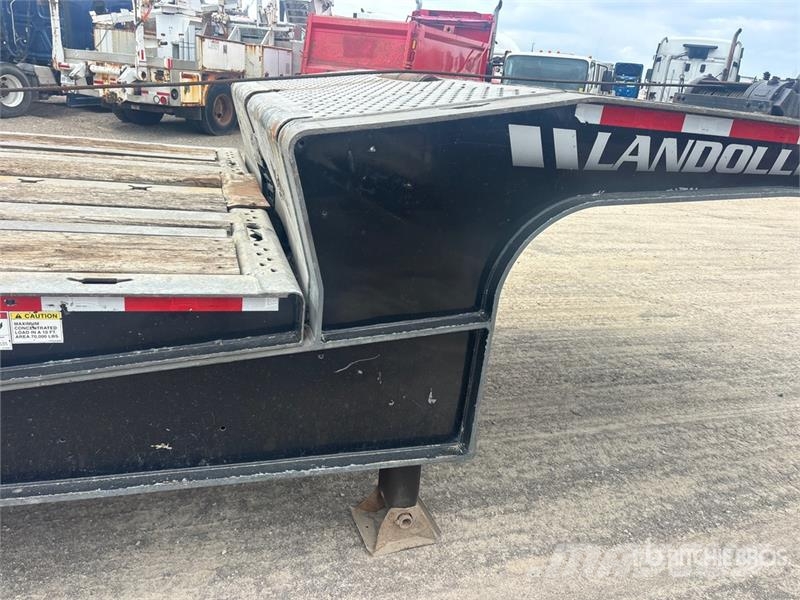 Landoll 455B 53 ft Tri/A Sliding Axle Trailer Низькорамні причепи