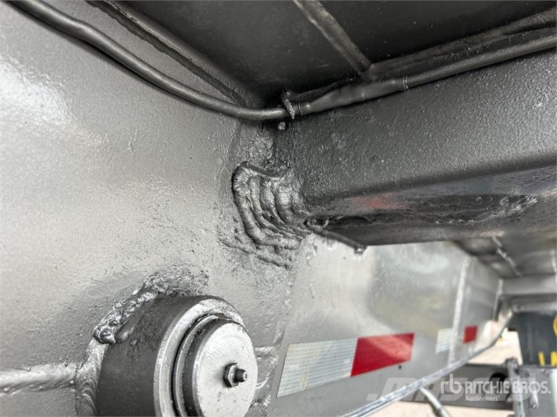 Larochelle 25 ft T/A End Dump Trailer Самоскиди