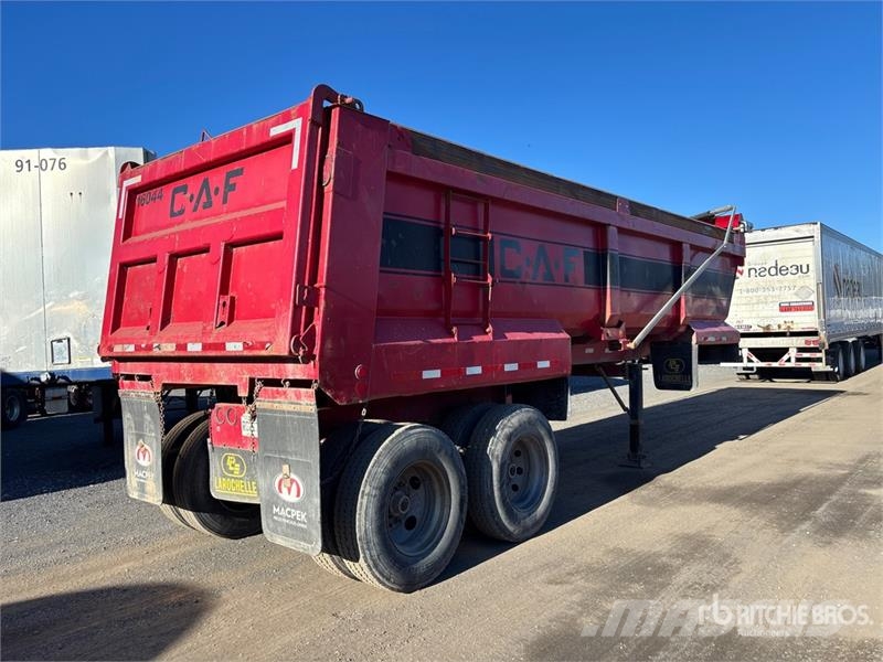 Larochelle 26 ft T/A End Dump Trailer مقطورات قلابة