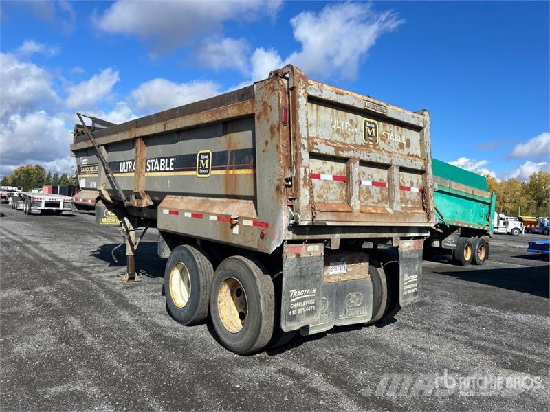 Larochelle 26 ft T/A End Dump Trailer 自卸拖车