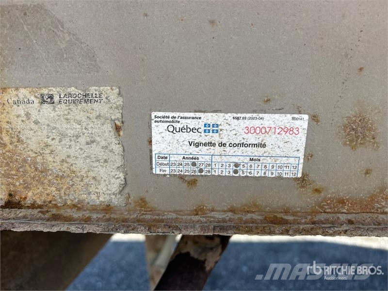 Larochelle 26 ft T/A End Dump Trailer 自卸拖车