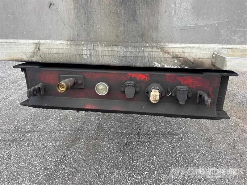 Larry's 35 ft Tri/A End Dump Trailer Kipper