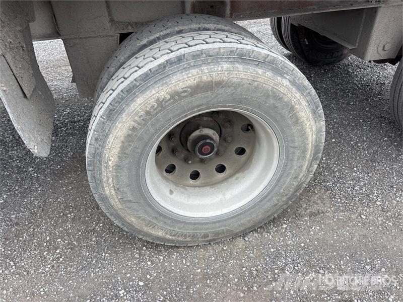Larry's 35 ft Tri/A End Dump Trailer Kipper