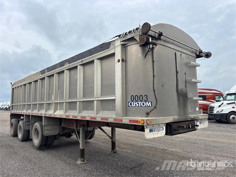 Larry's 35 ft Tri/A End Dump Trailer Kipper