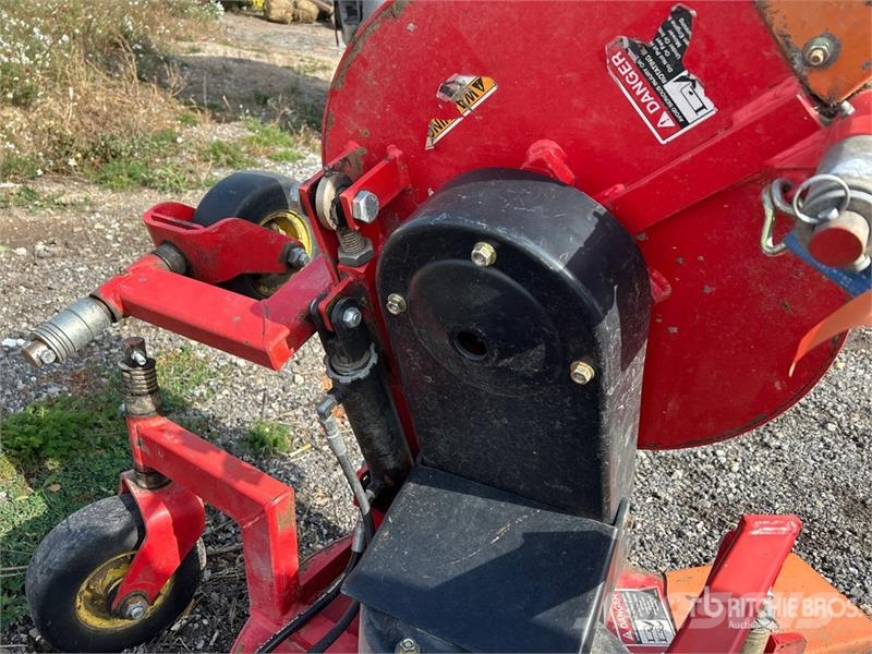  Lastec 721XR-US 8 ft 3-Point Hitch Tri-Plex Rotary 茎切断機