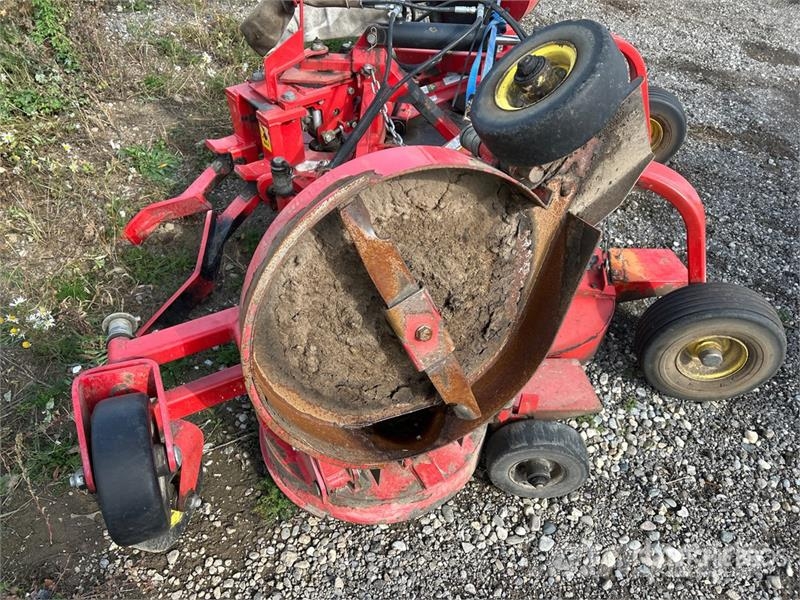  Lastec 721XR-US 8 ft 3-Point Hitch Tri-Plex Rotary 茎切断機