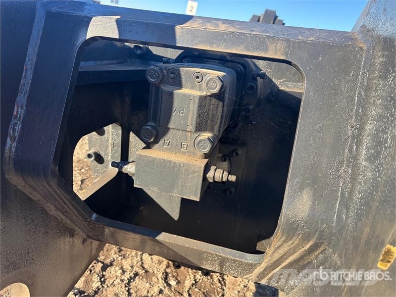  LEDI DG360JY-2H90-410-580 24 in Rotating Demolitio Shears