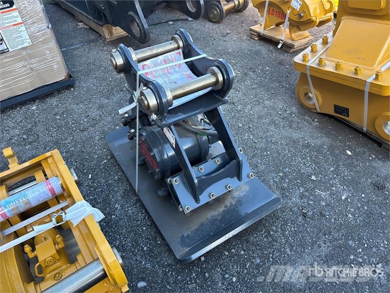LEDI DG60HPH50-200-310 21 in Plate Compactor Attac Vibrator compactors