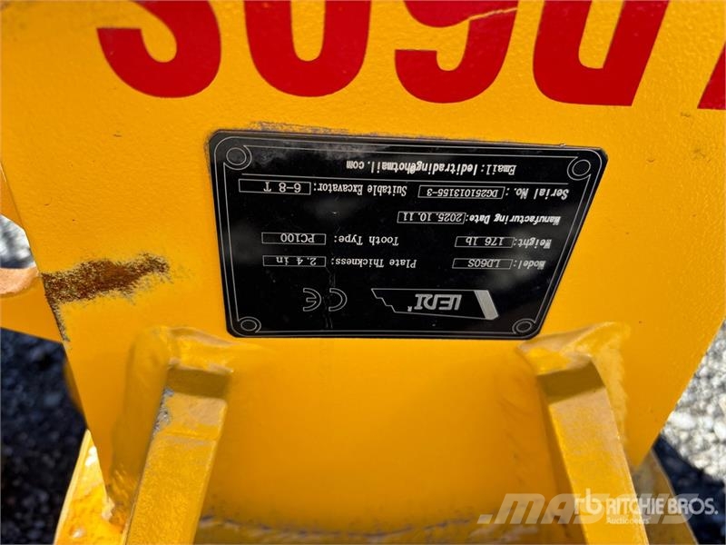 LEDI DG80SQS55-218-310 Excavator Ripper - Fits 6 - Skarifikatori