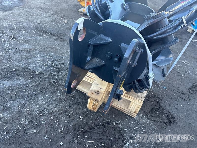 LEDI LD06M4 82 in Demolition Grapple - Fits Cat 31 Grabeži