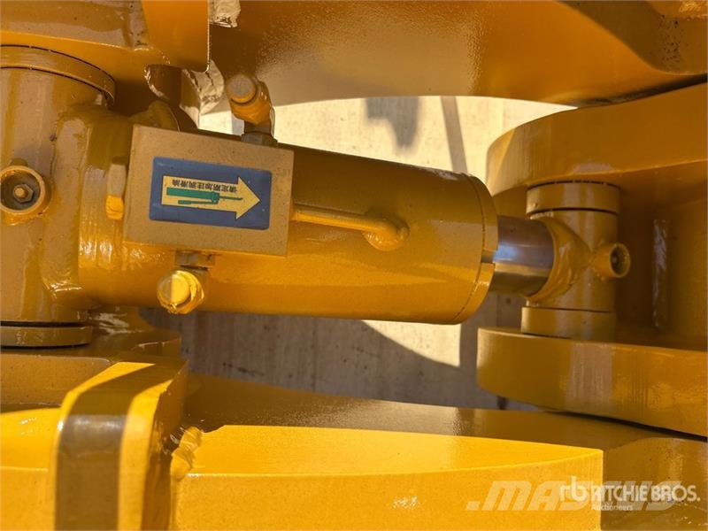  LEDI LD200KY Hydraulic Excavator Coupler (Unused) Attache rapide pour godet