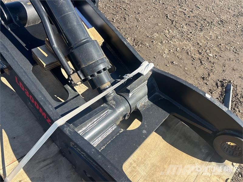 LEDI LD300MZJ Hydraulic Excavator Thumb - Fits 24 Schaufeln