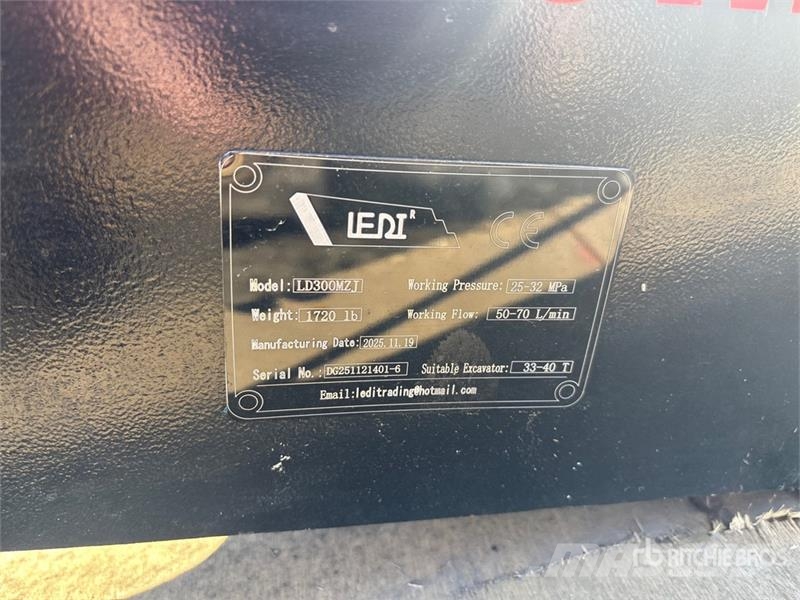 LEDI LD300MZJ Hydraulic Excavator Thumb - Fits 24 Schaufeln