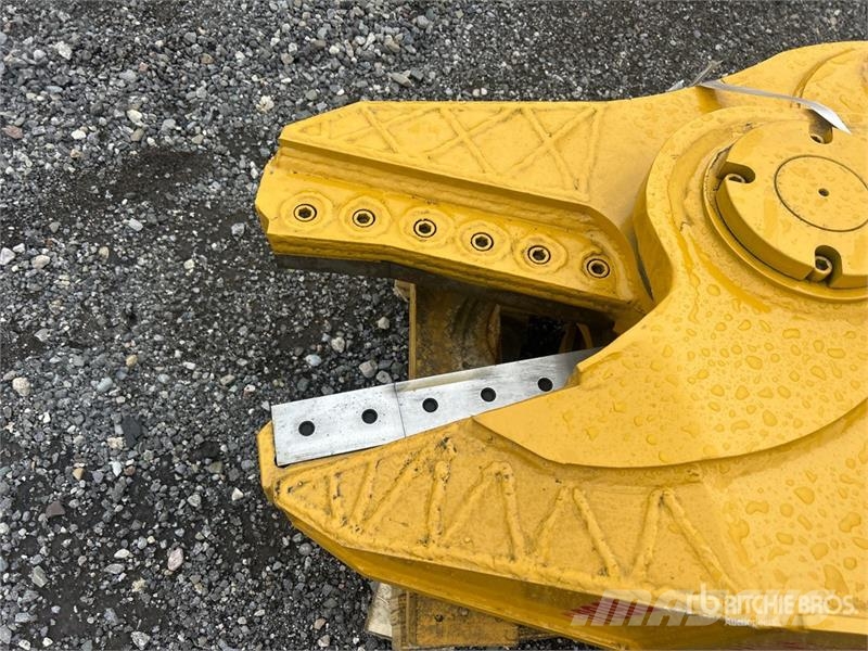 LEDI LD60J 20 in Rotating Demolition Shear (Unused Hidraulične makaze