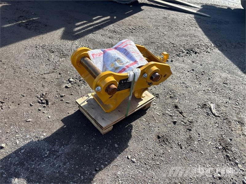 LEDI LD60K Hydraulic Excavator Coupler - Fits 6 - Conectores