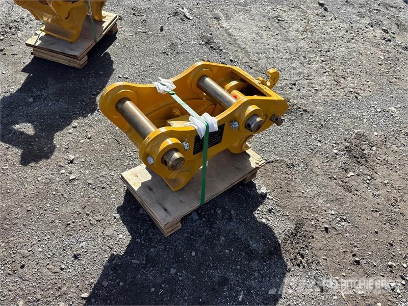 LEDI LD60K Hydraulic Excavator Coupler - Fits 6 - Conectores