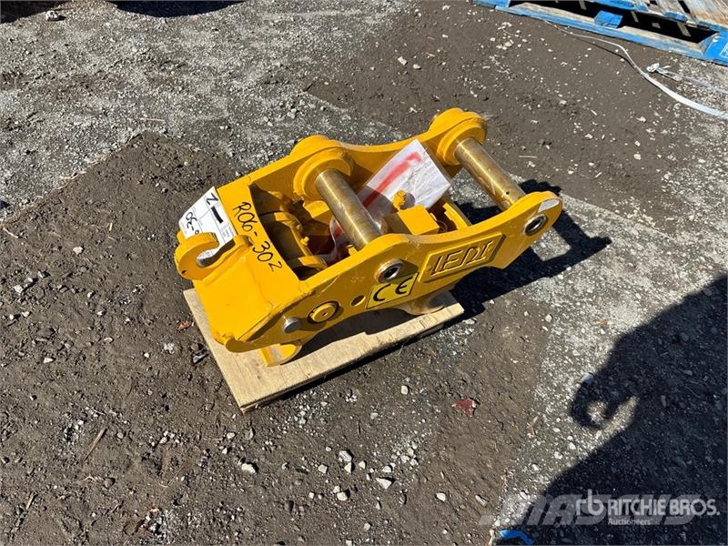 LEDI LD60K Hydraulic Excavator Coupler - Fits 6 - Conectores
