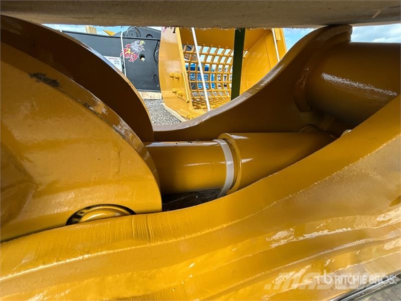 LEDI LD60KJ Excavator Coupler (Unused) Brze spojke
