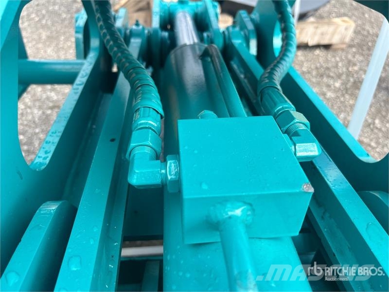 LEDI LD60MBJDH 53 in Rotating Excavator Grapple (U Gripere