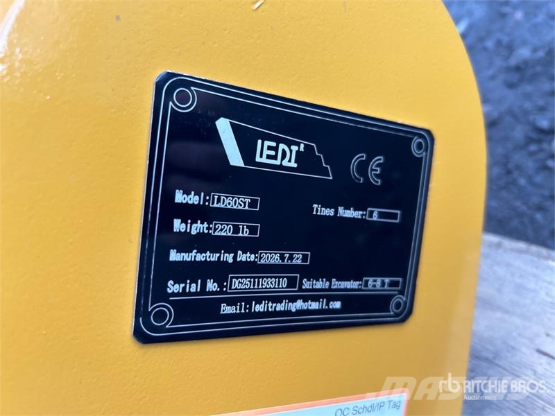  LEDI LD60ST 34 in Excavator Rake - Fits Cat 307/30 مكابس وميبسات التبن