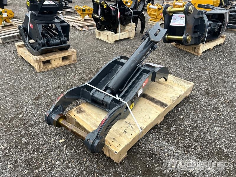  LEDI SY-135 Hydraulic Excavator Thumb (Unused) Schaufeln