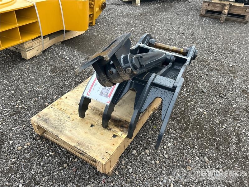  LEDI SY-135 Hydraulic Excavator Thumb (Unused) Schaufeln