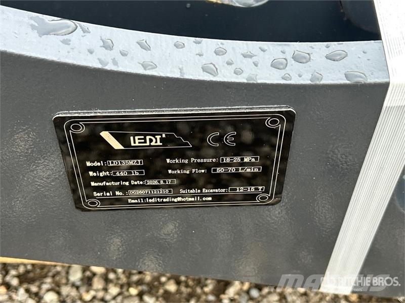  LEDI SY-135 Hydraulic Excavator Thumb (Unused) Schaufeln