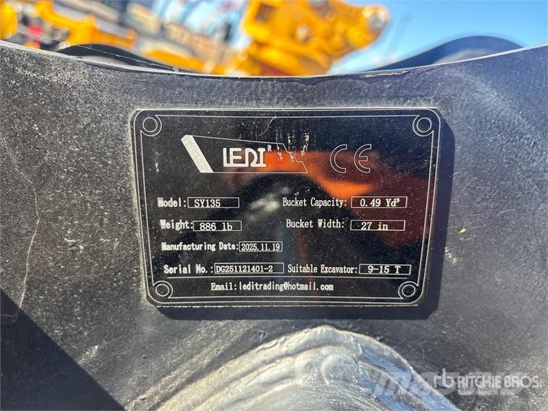  LEDI SY135 27 in Digging Excavator Bucket - Fits 1 Schaufeln