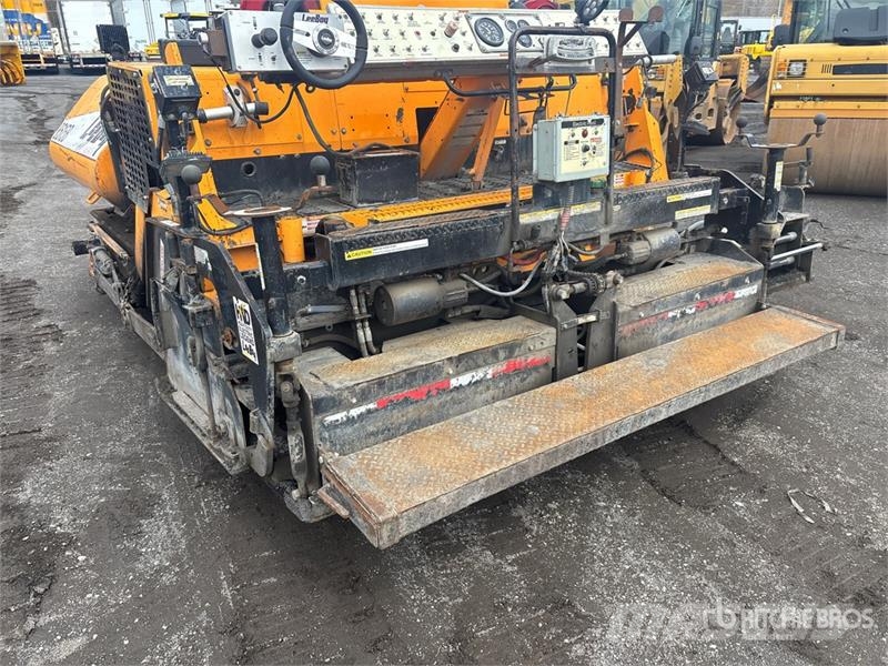 LeeBoy 8515B Asphalt pavers