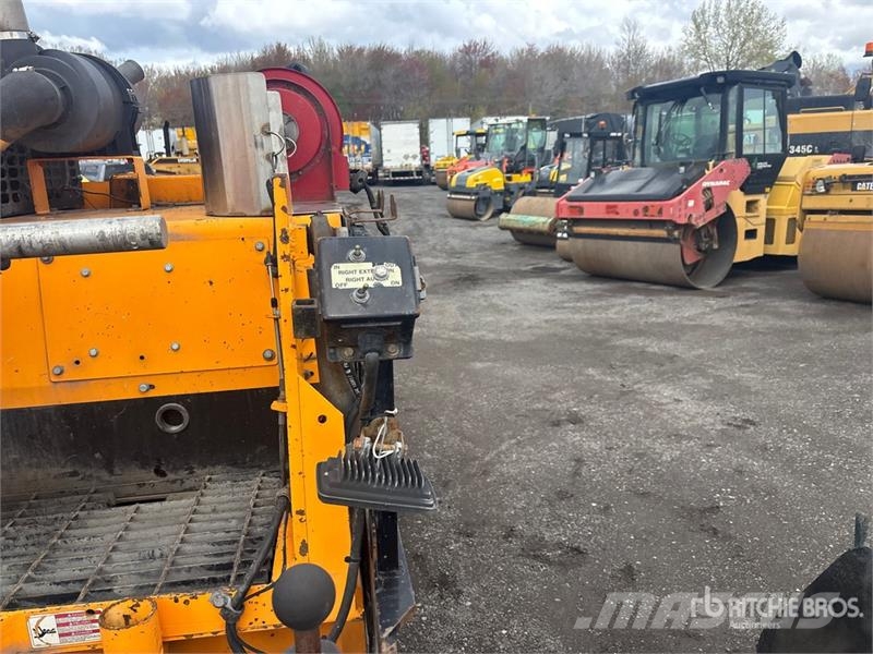 LeeBoy 8515B Asphalt pavers