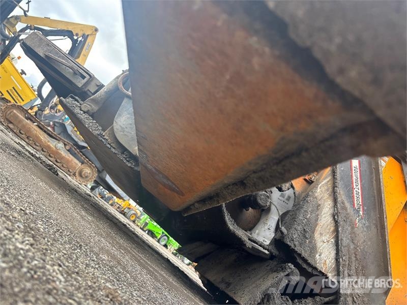 LeeBoy 8515B Asphalt pavers