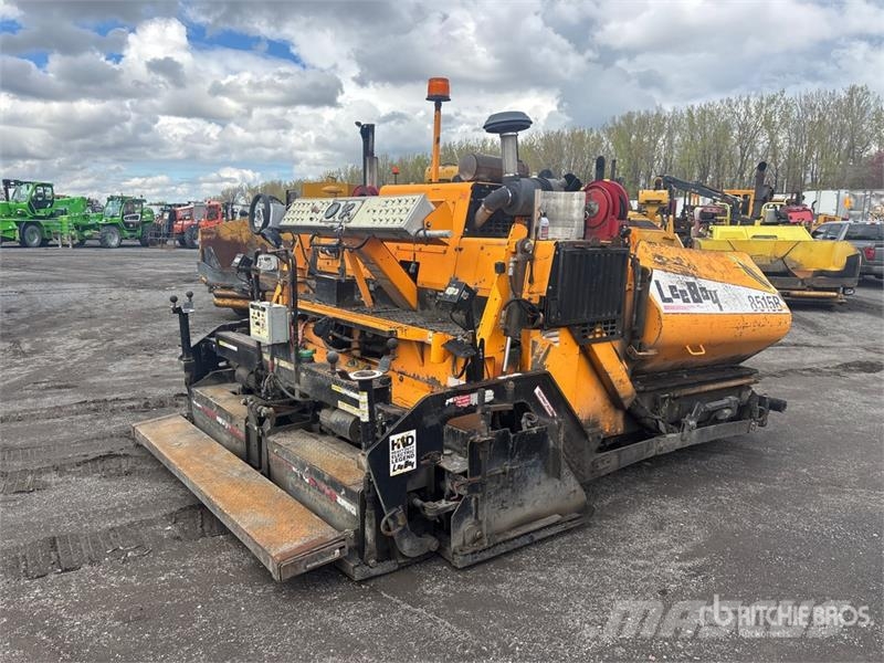 LeeBoy 8515B Asphalt pavers