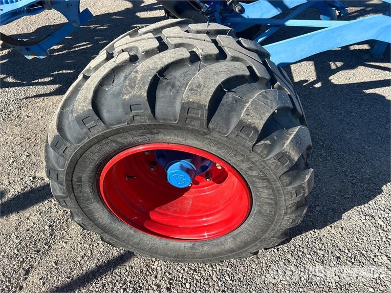Lemken Karat 9 23 ft Cultivator Kultivatorer