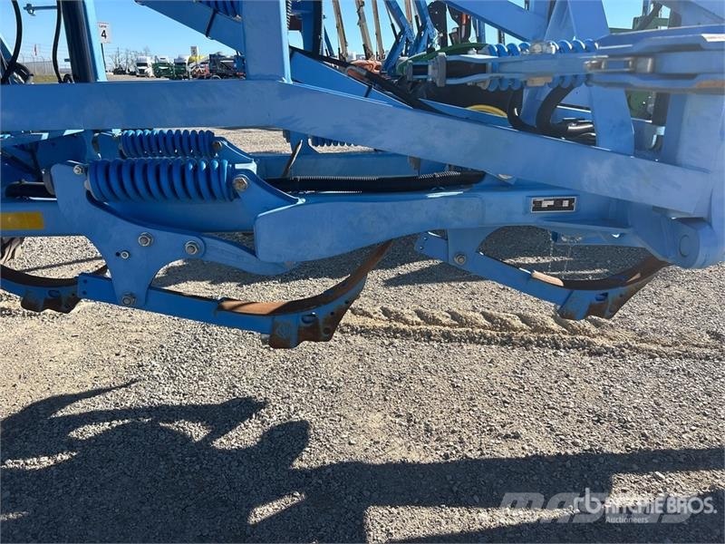 Lemken Karat 9 23 ft Cultivator Kultivatorer
