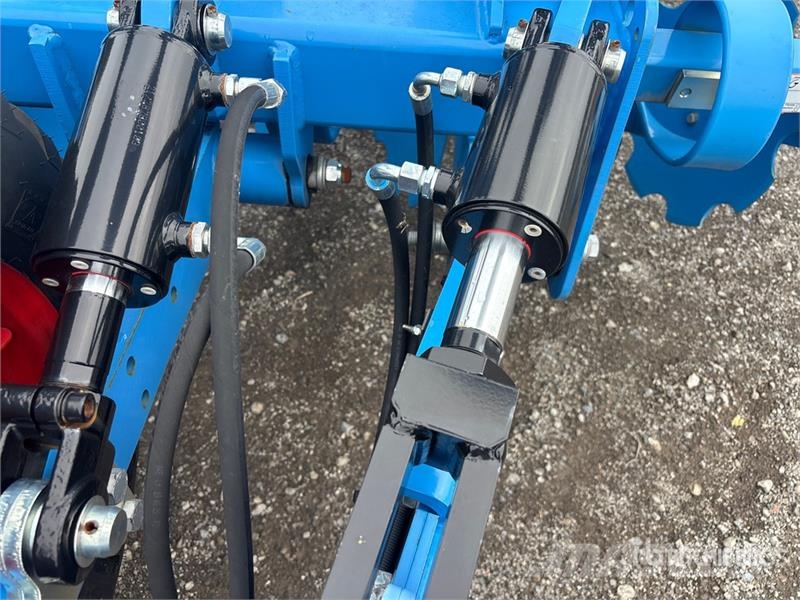 Lemken Koralin 9-660 KUA 22 ft 6 in 2-Point Cultivator Coltivatori