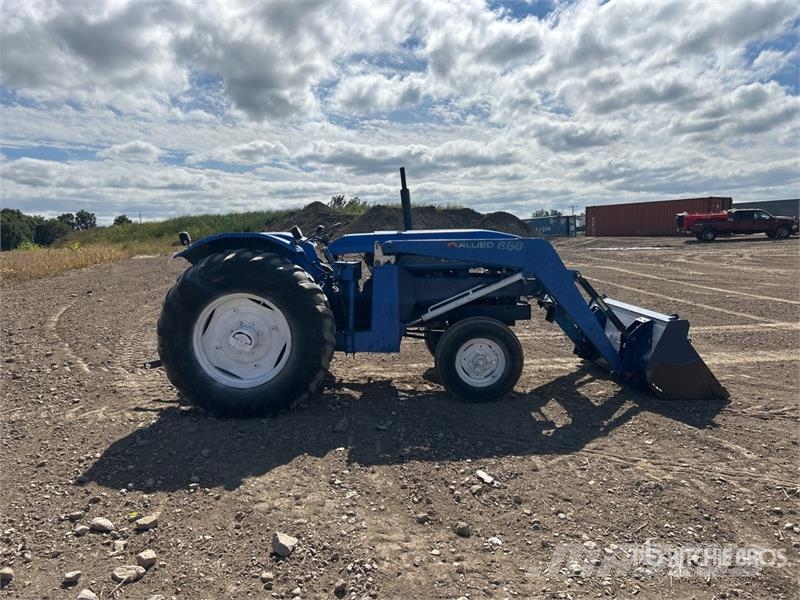 Leyland 2WD Tractor Tractoren