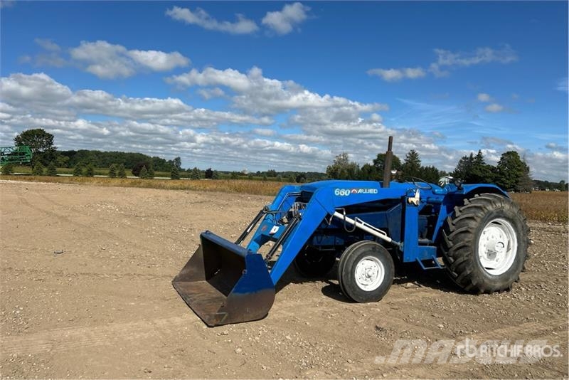 Leyland 2WD Tractor Tractoren
