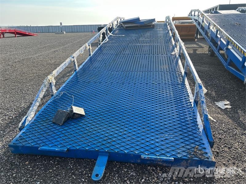  Liaoning DCQ-10 37 ft 5 in x 6 ft 10 in Loading Ra Drugi deli