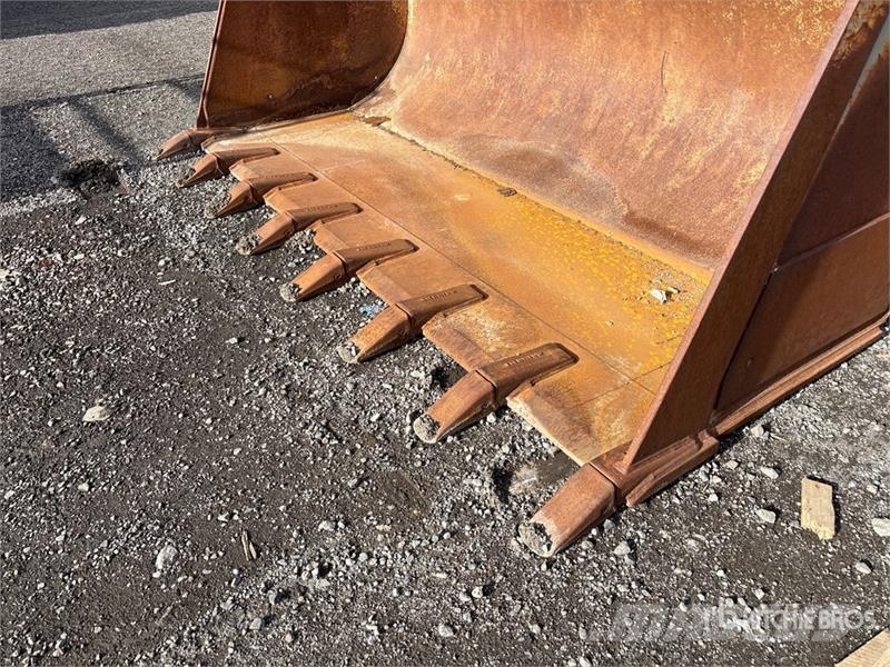 Liebherr 116 in General Purpose Wheel Loader Bucket Buckets