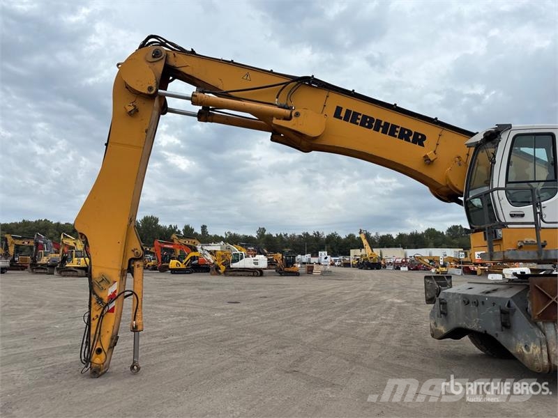 Liebherr 944LH Wheel Material Handler Būvniecība- Citi