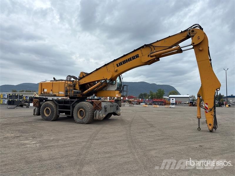 Liebherr 944LH Wheel Material Handler Būvniecība- Citi