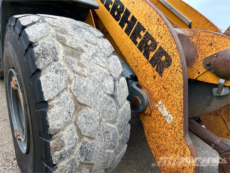 Liebherr L586 Wheel Loader Wheel loaders