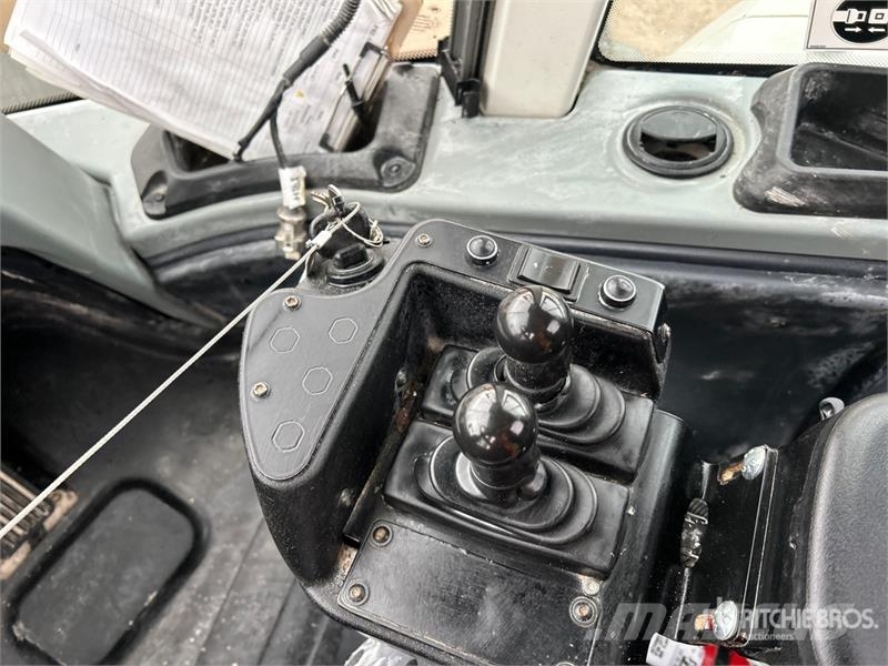 Liebherr L586 Wheel Loader Wheel loaders
