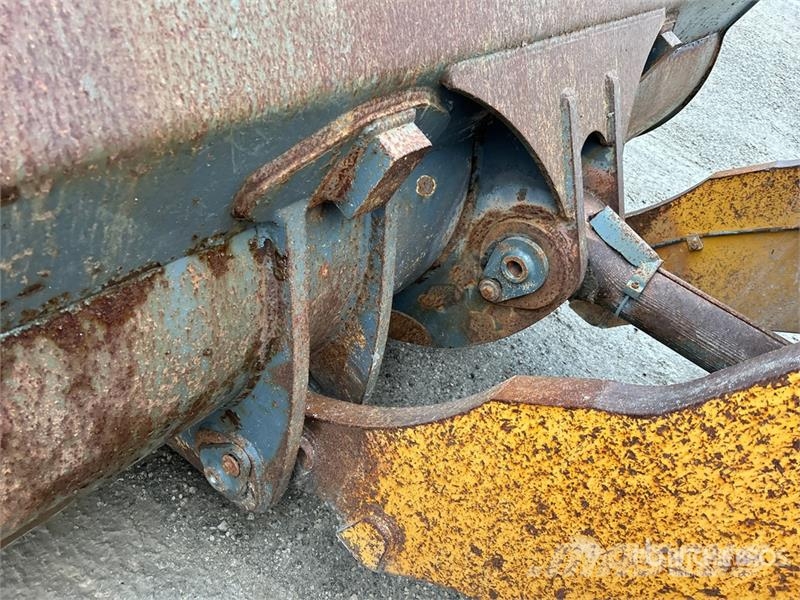 Liebherr L586 Wheel Loader Wheel loaders