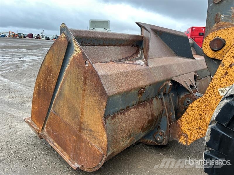 Liebherr L586 Wheel Loader Wheel loaders